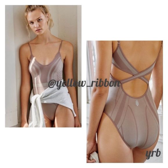 🆕 FP Movement Metallic Bodysuit | Size: XS/S - Picture 3 of 3